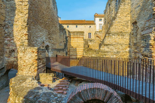 The Porte de la Cavalerie