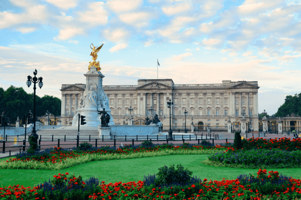 London: Changing Of The Guard Self Guided Tour — image 2