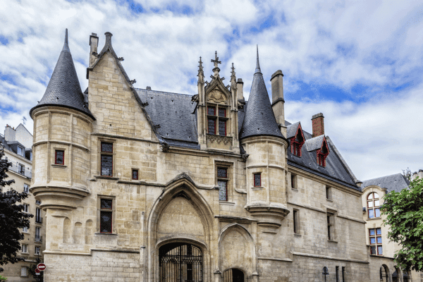 Le Marais Paris Self-Guided Walking Tour with an APP — image 3