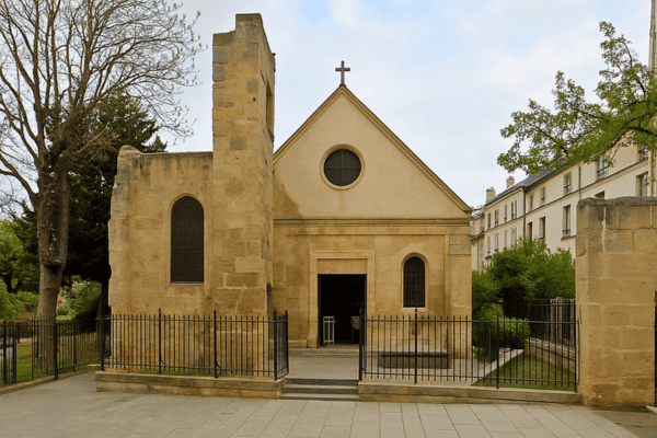 Paris Historic & Cultural Self-Guided Walking Tour — image 4