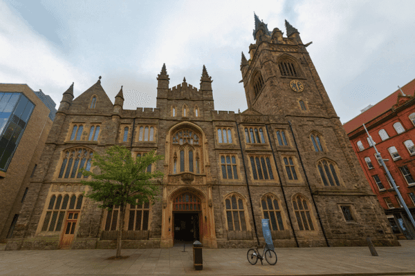 Belfast Self Guided Walking Tour — image 3