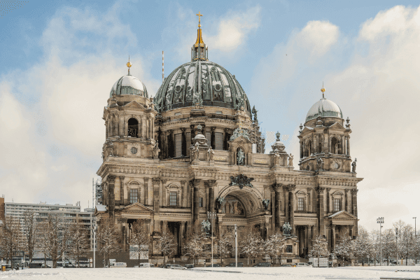 Berlin Christmas Markets Self Guided Walking Tour — image 2